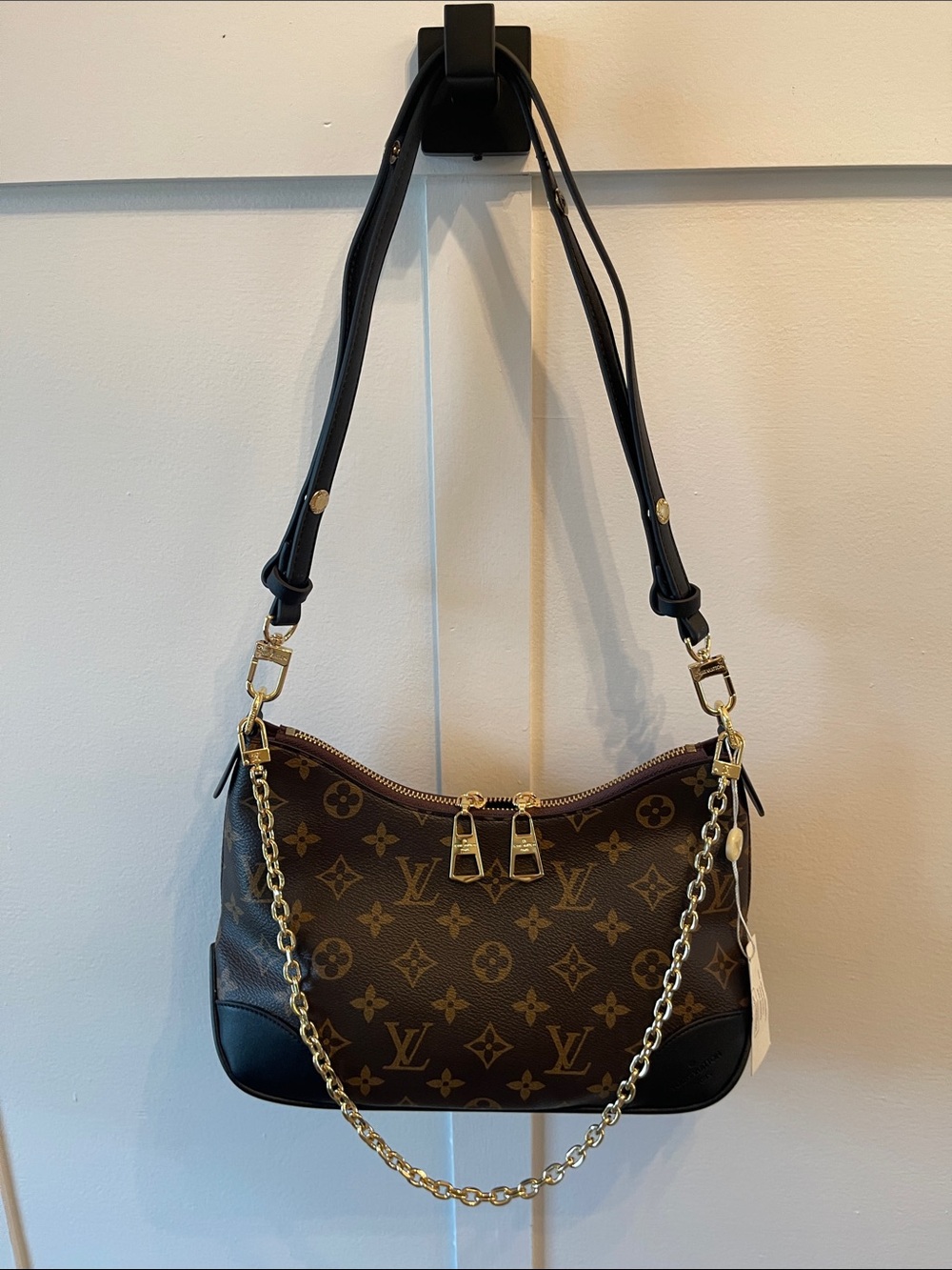 Monogram Canvas crossbody/Shoulder Bag with Gold Chain